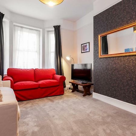 Gorgeous Town Centre Apt With Courtyard Garden Bournemouth Exteriér fotografie